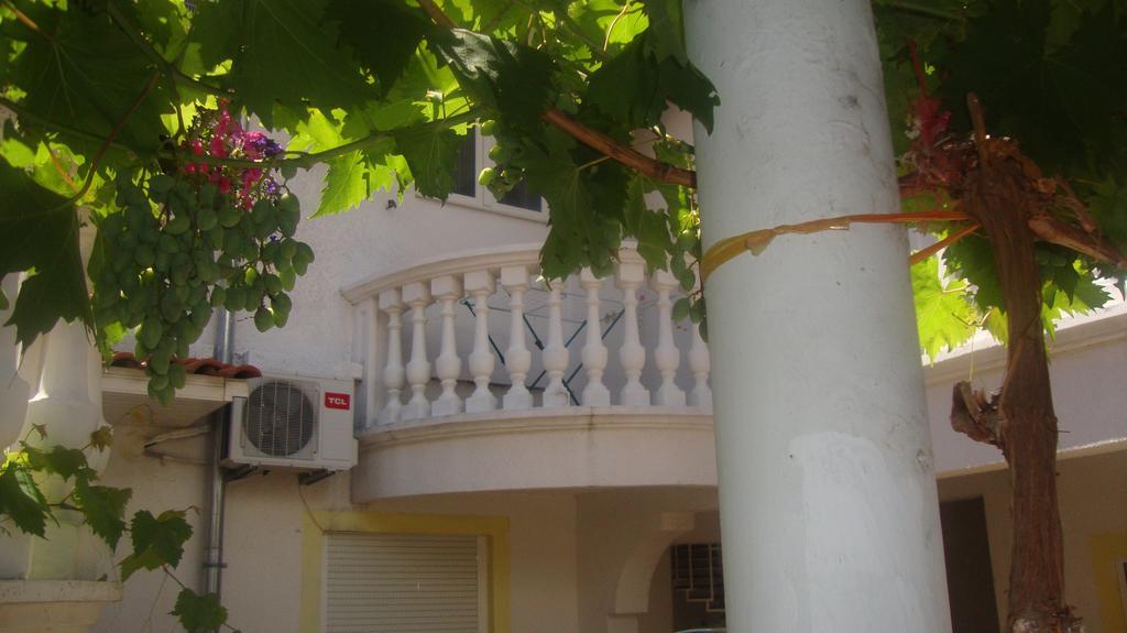 Apartments Vodice Marica Luaran gambar
